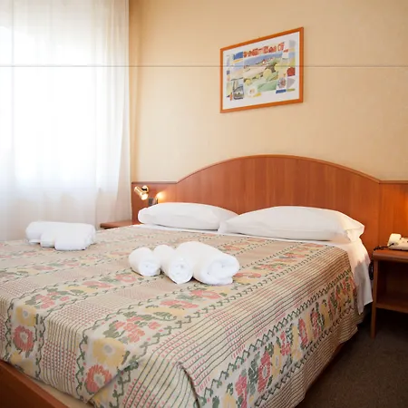 Rodia Hotel 3*